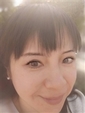 秦ひとみ